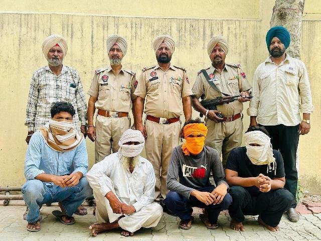 नशा तस्करी के दो और रैकेट का पर्दाफाश