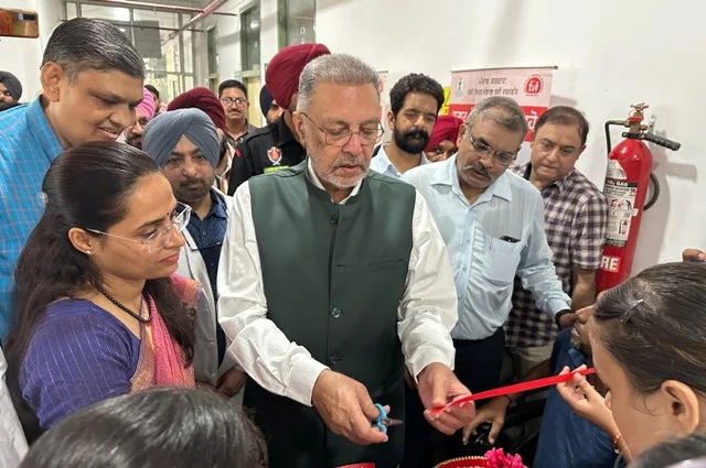 मंत्री ने किया आठ सरकारी अस्पतालों में डायलिसिस केंद्रों का उद्घाटन