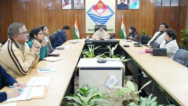 छात्राओं के अटेंडेंस रजिस्टर में हीमोग्लोबिन लेवल भी होगा दर्ज