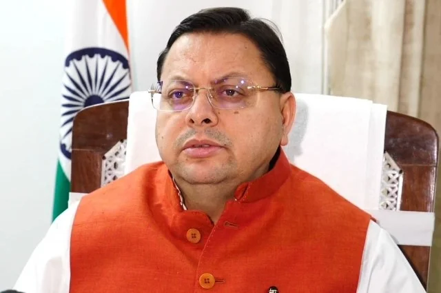 हरिद्वार जमीन घोटाले पर बड़ी कार्रवाई, 2 I.A.S. समेत 7 निलंबित