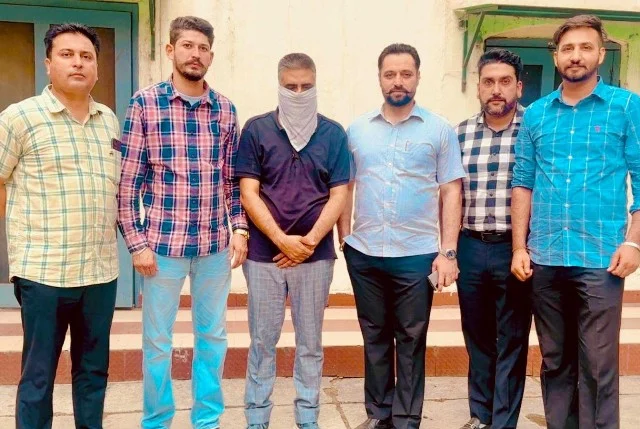 भ्रष्टाचार के खिलाफ कार्रवाई: बरनाला के अकाउंटेंट को रिश्वत लेते पकड़ा