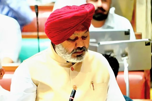 सर्वसम्मति से पारित हुए पंजाब के दो महत्वपूर्ण बिल