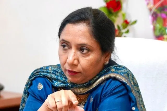 रक्षाबंधन पर बड़ा तोहफा 435 हेल्पर्स बने वर्कर्स