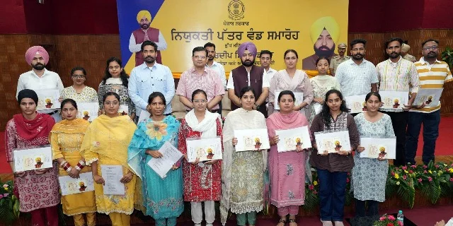 स्वच्छ व पारदर्शी प्रशासन के लिए 504 पटवारियों की भर्ती पंजाब सरकार