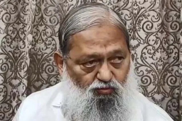 टांगरी नदी में पानी बढ़ा, उच्च अधिकारी कर रहे लगातार निरीक्षण