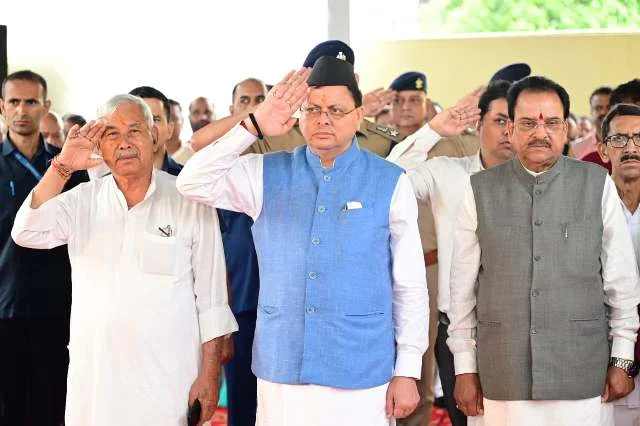 शहीद आन्दोलनकारियों की स्मृति में श्रद्धांजलि कार्यक्रम में पहुंचे मुख्यमंत्री