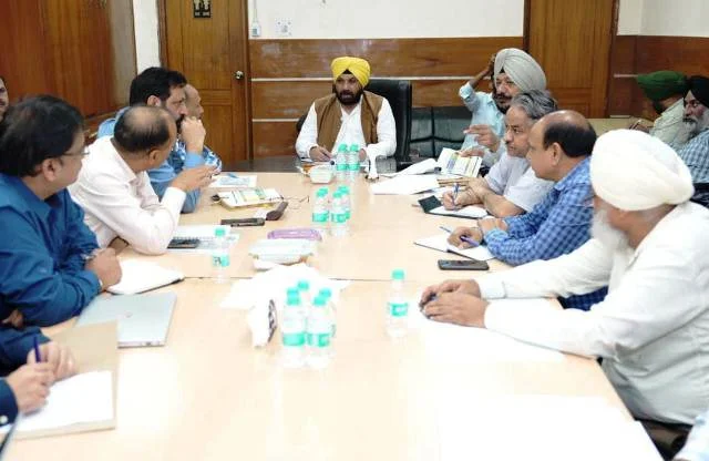 सड़क और पुलों के नुकसान पर उच्च स्तरीय बैठक में चर्चा