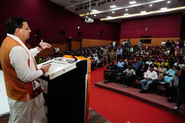 सीएम धामी बोले—हिमालय बचाने में सबको निभानी होगी भूमिका