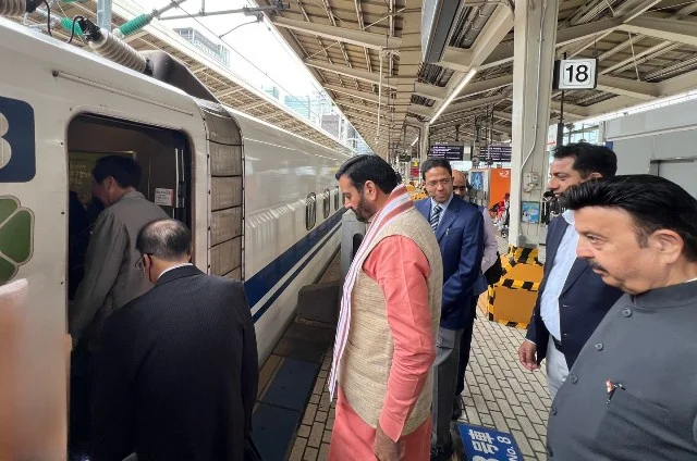 जापान दौरे पर मुख्यमंत्री सैनी ने अनुभव की शिंकानसेन ट्रेन की आधुनिकता