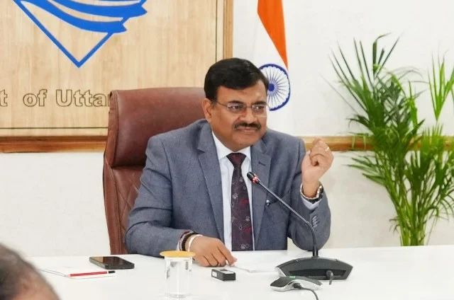 CS की अध्यक्षता में कई विकास परियोजनाओं पर मंथन