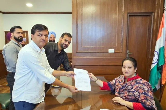 आरती सिंह राव ने जनता की शिकायतों पर अधिकारियों को दिए त्वरित कार्रवाई के निर्देश