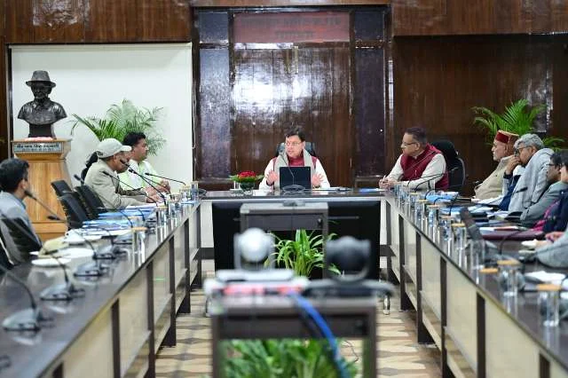 उच्च हिमालयी हर्बल उत्पादों के संवर्धन पर सीएम धामी का विशेष जोर