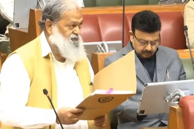 छोटे प्रतिष्ठानों को राहत, श्रमिक अधिकार सुरक्षित अनिल विज