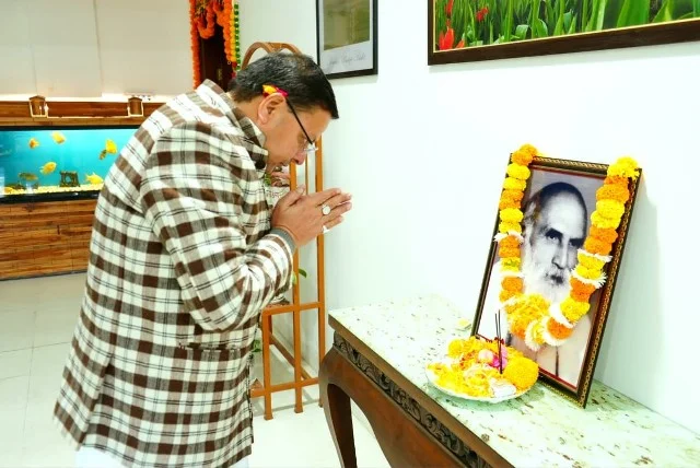 सीएम धामी ने बडोनी के योगदान को किया याद