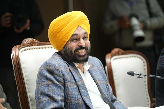 सीएम मान का निर्देश— फैसले जनता के हित में हों