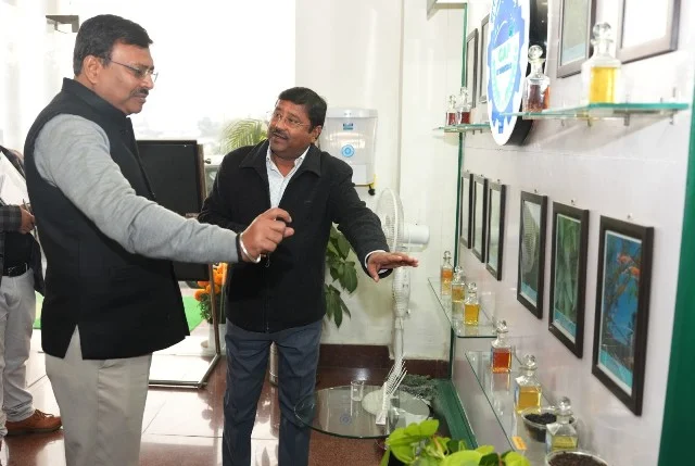 हाई वैल्यू फसलों से किसानों की आय बढ़ाने पर जोर मुख्य सचिव