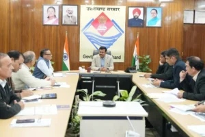 CS ने टिहरी लेक डेस्टिनेशन के लिए विस्तृत मास्टर प्लान तैयार करने को कहा