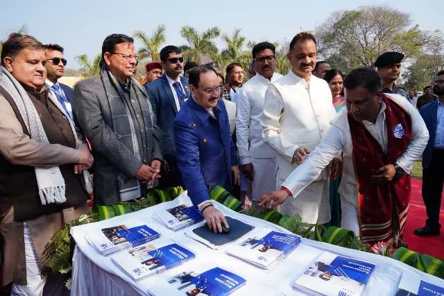 दीक्षांत समारोह में 1001 छात्रों को डिग्री, जेपी नड्डा ने दी नई यात्रा की शुभकामनाएं
