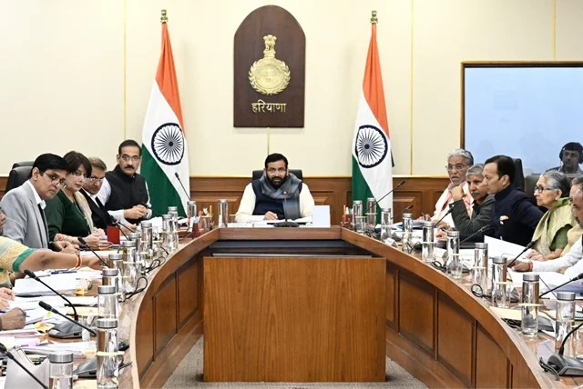 स्टेट प्रगति डैशबोर्ड बैठक में मेगा प्रोजेक्ट्स की समीक्षा