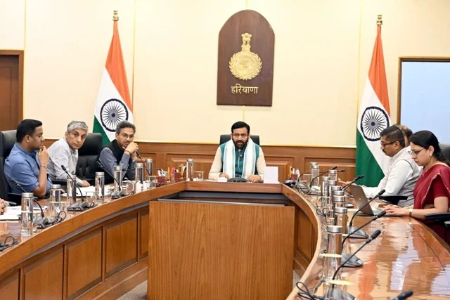 मोदी की अध्यक्षता में पश्चिम एशिया स्थिति पर राज्यों संग समीक्षा बैठक