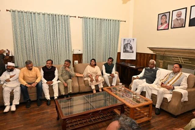 हरिद्वार दौरे पर मुख्यमंत्री धामी ने कुंभ तैयारियों की समीक्षा की