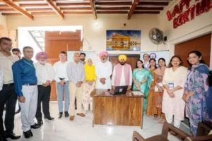 सतौज गांव से सीएम मान ने स्व-गणना प्रक्रिया की शुरुआत की