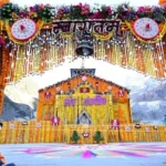 “हर-हर महादेव” के जयघोष के बीच सुबह 8 बजे खुले बाबा केदारनाथ के द्वार