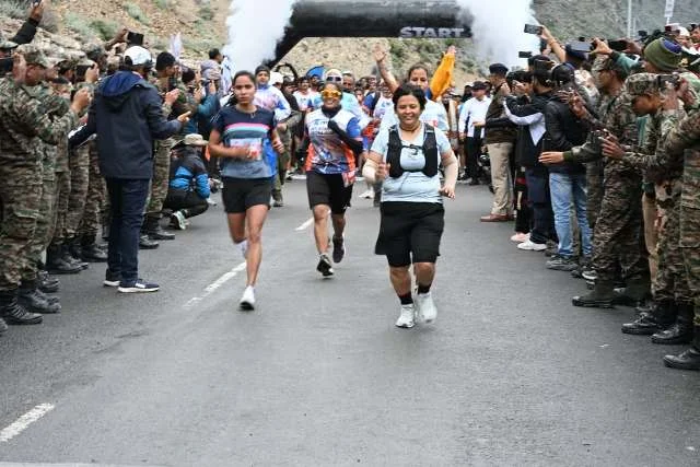 चमोली की सामरिक नीति घाटी में 933 धावकों ने दिखाई फिटनेस और जज्बे की मिसाल