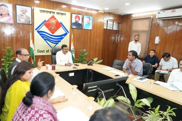 मुख्य सचिव आनंद वर्धन ने पीएम पोषण के क्रियान्वयन की समीक्षा की
