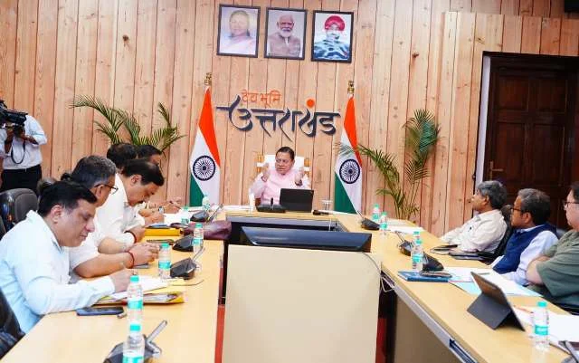 वनाग्नि की सूचना पर एक घंटे के भीतर मौके पर पहुंचें अधिकारी मुख्यमंत्री