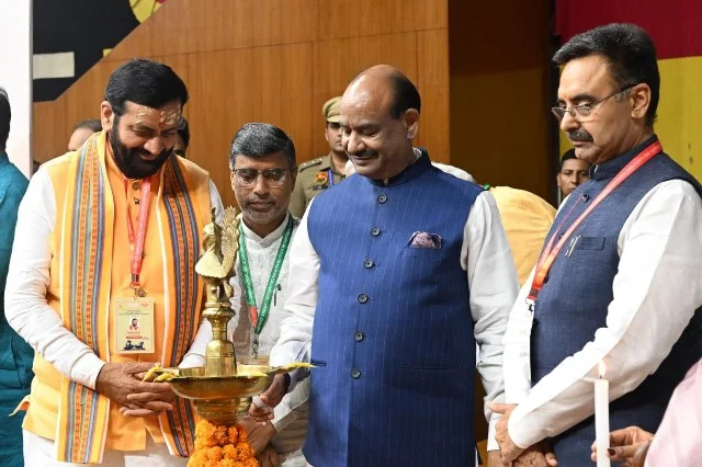 AI, साइबर सुरक्षा और जलवायु परिवर्तन जैसे मुद्दों पर सामूहिक प्रयासों की आवश्यकता - CM