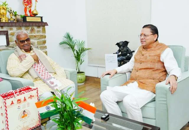 उत्तराखंड सीएम आवास में धामी और राजस्थान मंत्री दिलावर के बीच महत्वपूर्ण चर्चा