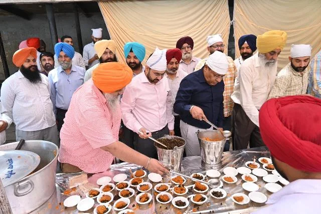 निर्जला एकादशी के अवसर पर सूचना एवं लोक संपर्क विभाग ने निभाई सेवा की परंपरा