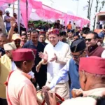 स्वतंत्रता सेनानी केदार सिंह को पुष्पांजलि अर्पित कर मुख्यमंत्री ने दी श्रद्धांजलि