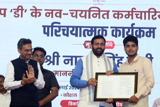 भर्ती व्यवस्था में भ्रष्टाचार और सिफारिश का दौर समाप्त - CM