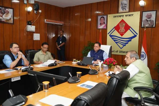 CM ने जल जीवन मिशन योजनाओं के संचालन की ली जानकारी