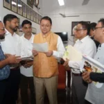 कर्मचारी संगठनों से संवाद, मांगों के समाधान पर सीएम ने दिए निर्देश