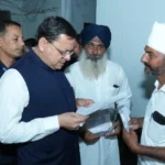 कैंप कार्यालय में मुख्यमंत्री ने जनता और जनप्रतिनिधियों से किया सीधा संवाद