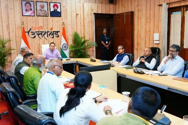 रिवर्स पलायन को बढ़ावा देने की रणनीति पर मंथन