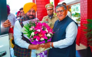 हवारा के लिए पैरोल की अपील, राज्यपाल से मिले सीएम मान