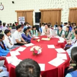 विद्यार्थियों के सुझावों को नीतियों और योजनाओं से जोड़ने का प्रयास करेगी सरकार - धामी