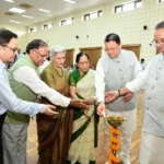 हिंदी हमारी राष्ट्रीय चेतना और सांस्कृतिक पहचान की सशक्त अभिव्यक्ति - धामी