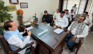 ‘सेवा संकल्प अभियान’ की तैयारियों को लेकर अरविंद शर्मा ने की समीक्षा बैठक