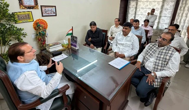 ‘सेवा संकल्प अभियान’ की तैयारियों को लेकर अरविंद शर्मा ने की समीक्षा बैठक