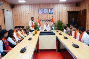 छात्र जीवन में मिले दायित्व व्यक्तित्व विकास में निभाते हैं अहम भूमिका - धामी