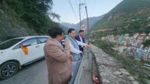 सड़क की गुणवत्ता में लापरवाही बर्दाश्त नहीं - धामी