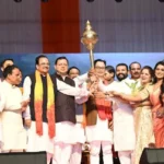 सीएम धामी ने दीप प्रज्ज्वलित कर किया ‘उत्तराखंड आदि रंगोत्सव’ का शुभारंभ
